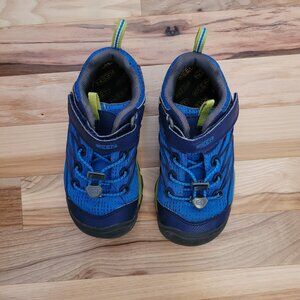 KEEN toddler Boys Sneaker size 11 Brilliant Blue/Blue Depths Chandler